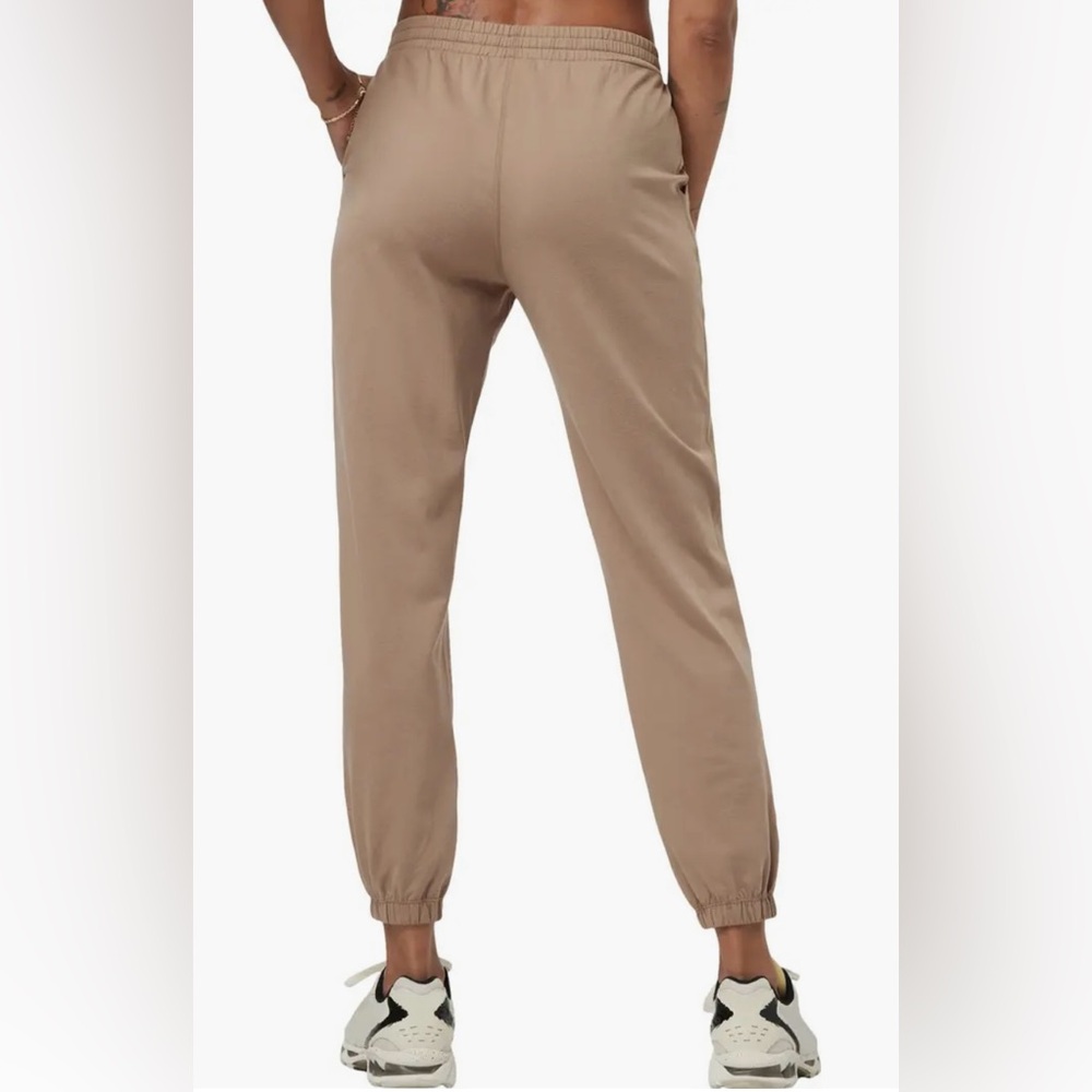 Vuori Boyfriend Joggers Goldenrod Heather - Picture 2 of 6
